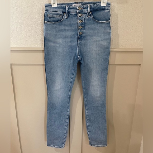 Good American Exposed Button Fly High Rise Jeans - Picture 4 of 10